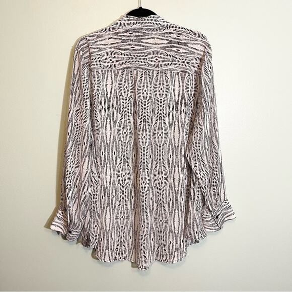 Lane Bryant Women's White Collared Long Sleeve Sheer Button-Up Shirt Size 19/20 - Picture 2 of 16